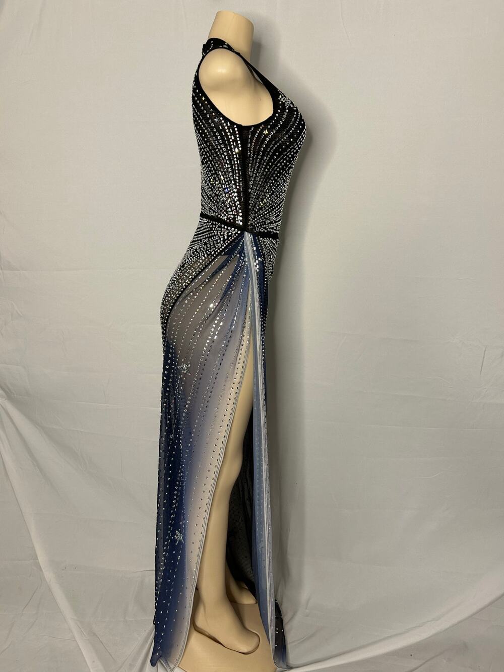 ✨ Crystal Star Black Mesh Gown with Blue Ombré Sheer Panel (XS / Stretch)